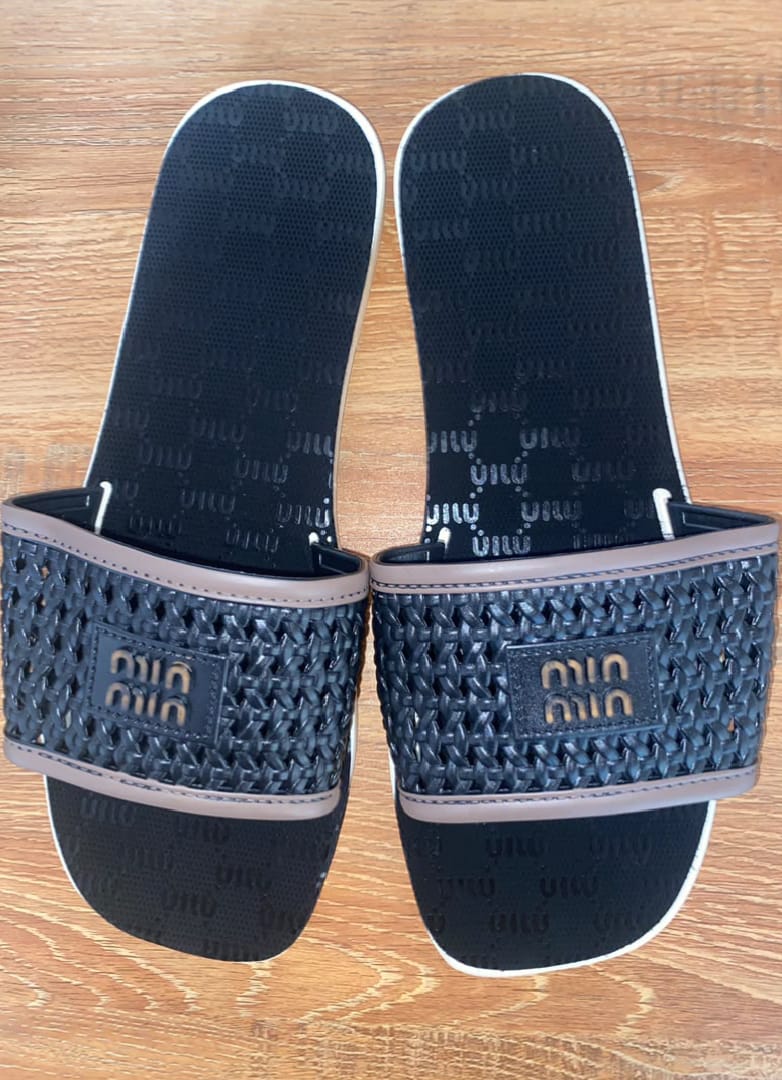 Uilu Slides