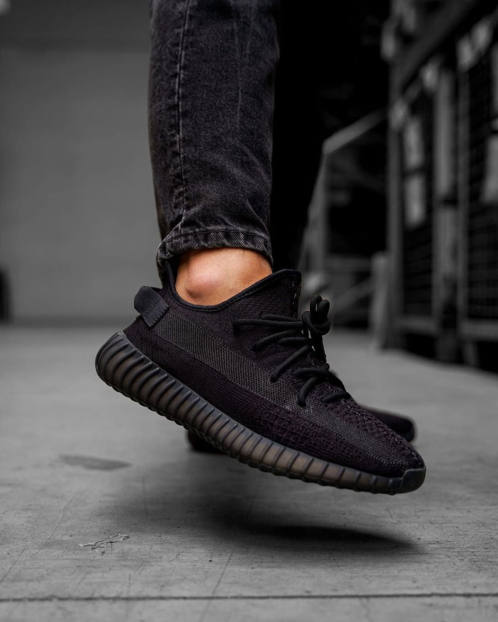 Adidas Yeezy Boost 350 V2