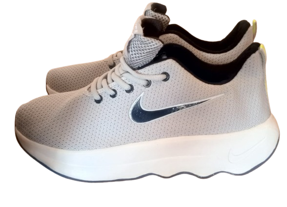 Nike Air Max Men's Sneaker – Grey
