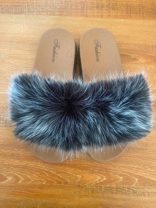 Fashion Fluffy Faux Fur Slides – Women's