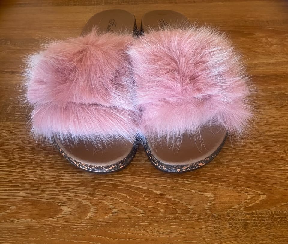 Fashion Fluffy Faux Fur Slides – Women's