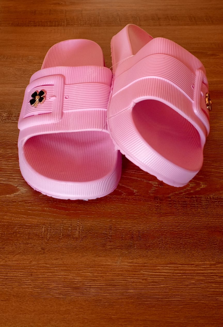 LuxeStep Women's Slides – Black & Pink